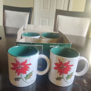 Vintage Himark Holidays Poinsettia 4Piece Christmas Mugs